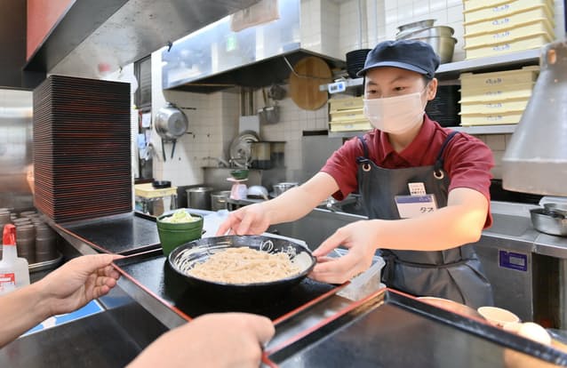 外国人就労「無期限」に 熟練者対象、農業など全分野