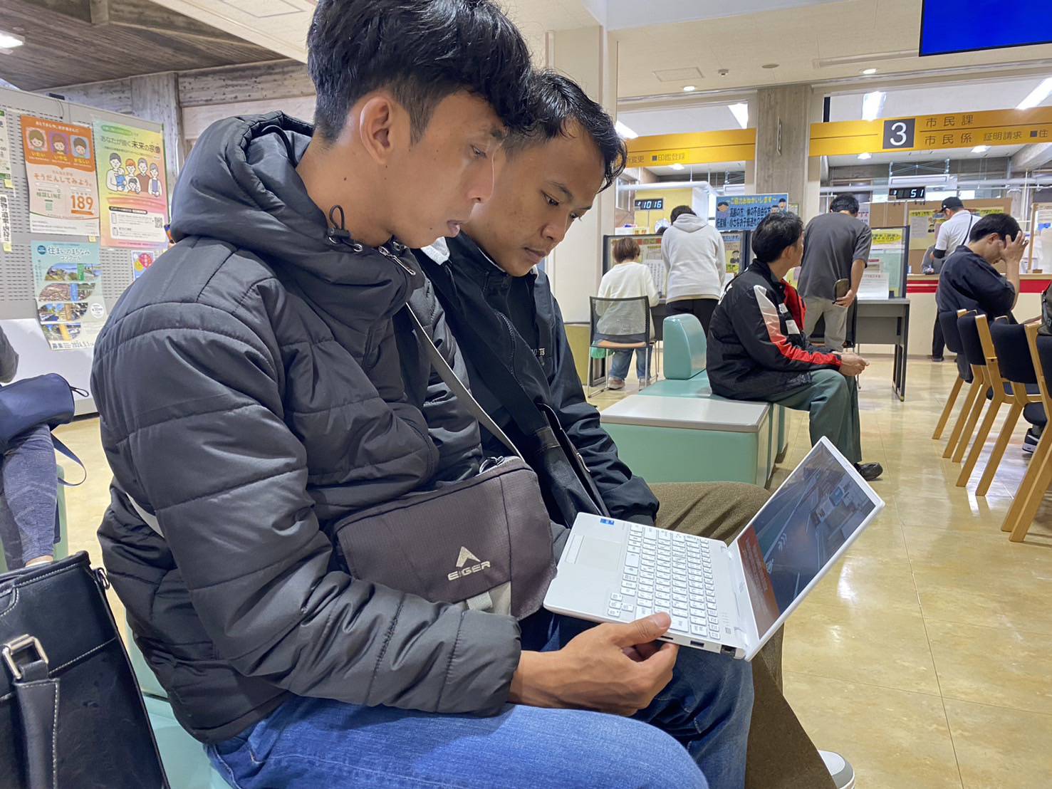 福岡県の飲食料品製造業（食肉加工）様に配属しました。（インドネシア男性2名　特定技能）