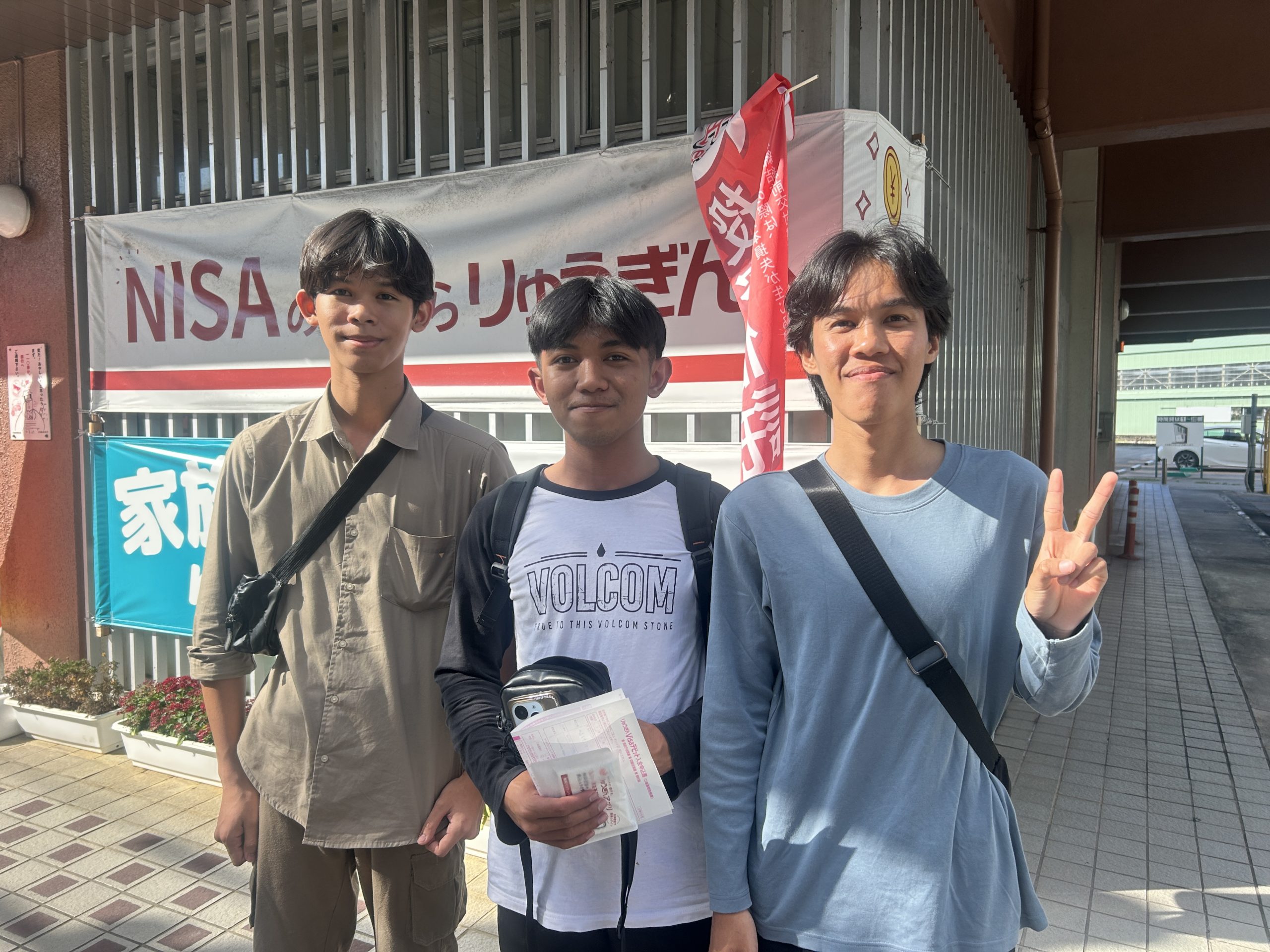沖縄県の飲食料品製造業様に配属しました。（インドネシア人男性2名、ミャンマー人男性1名、特定技能）
