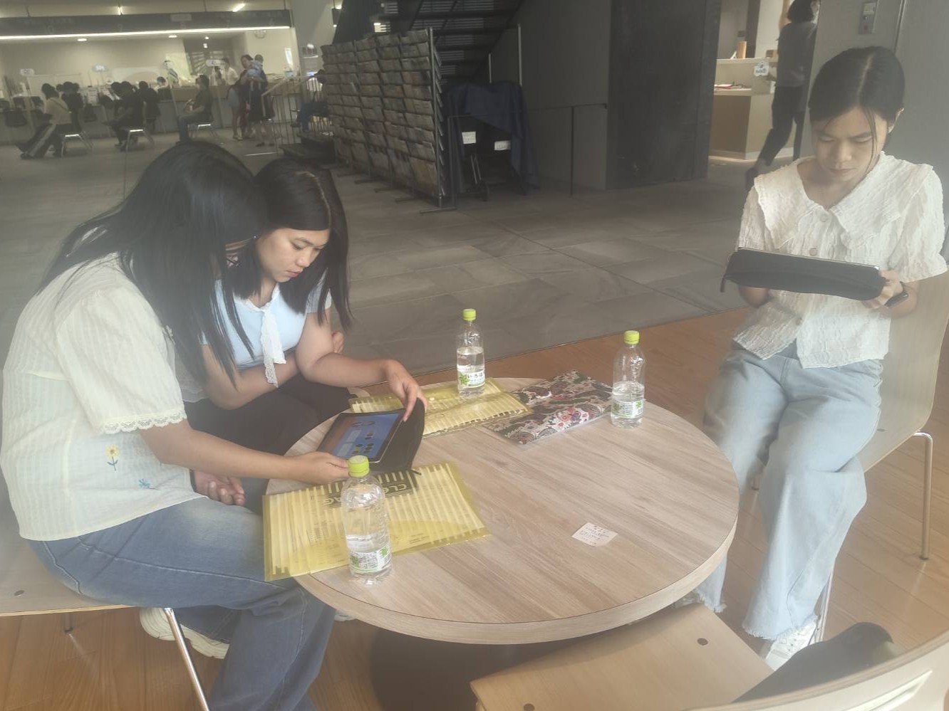 大分県の宿泊業の企業様に配属いたしました。（ミャンマー人女性3名 特定技能）